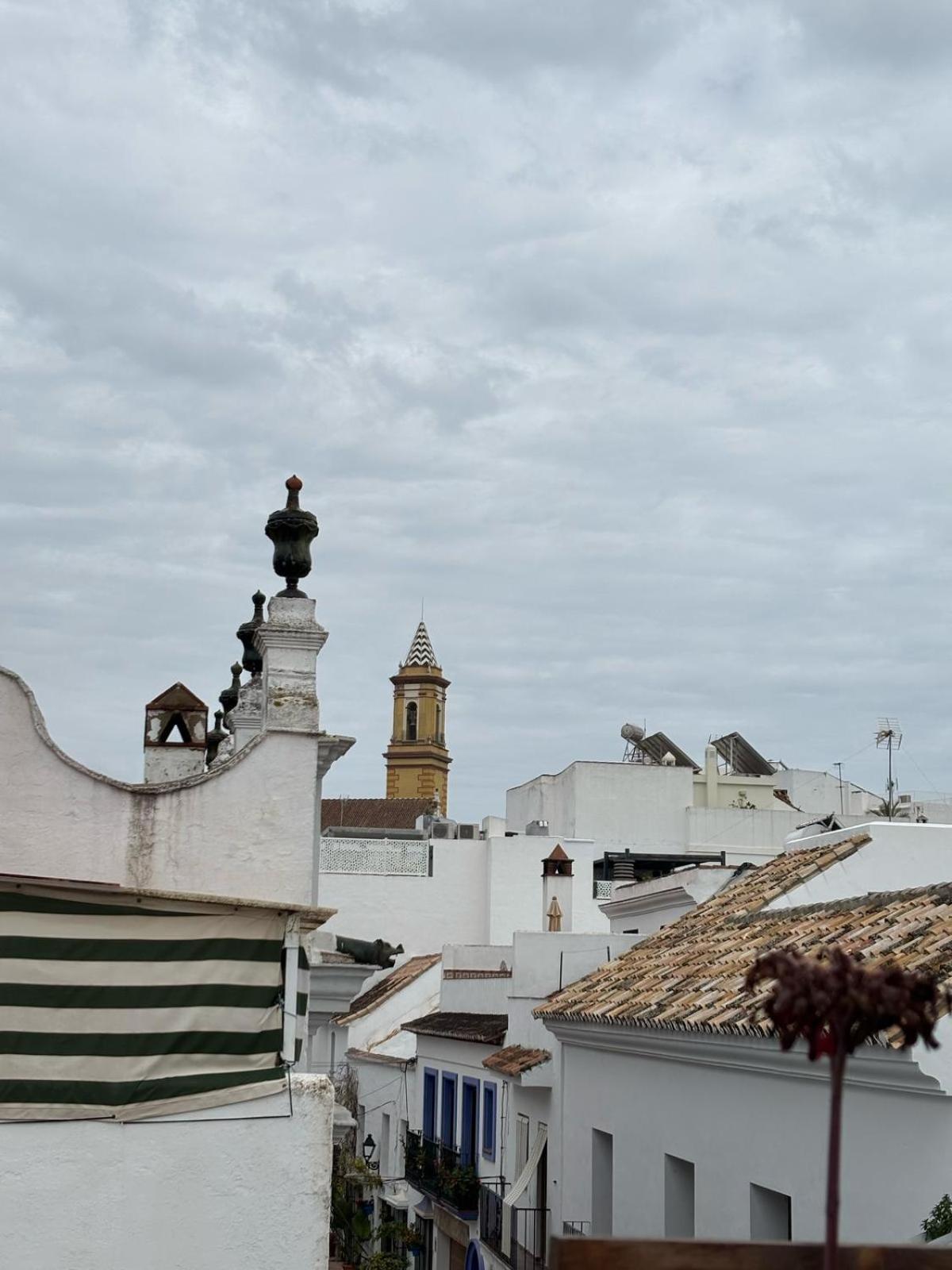Apto Centro Historico Medieval Estepona Bagian luar foto